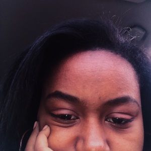 Meet your Posher, Yabsira